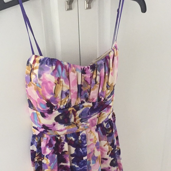 Dress - Picture 2 of 4